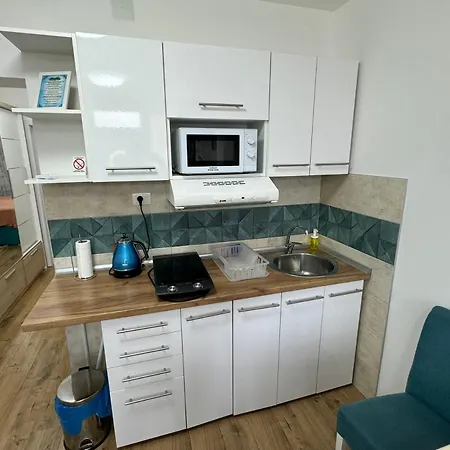 Kraljica 2- 9 Bukorovac